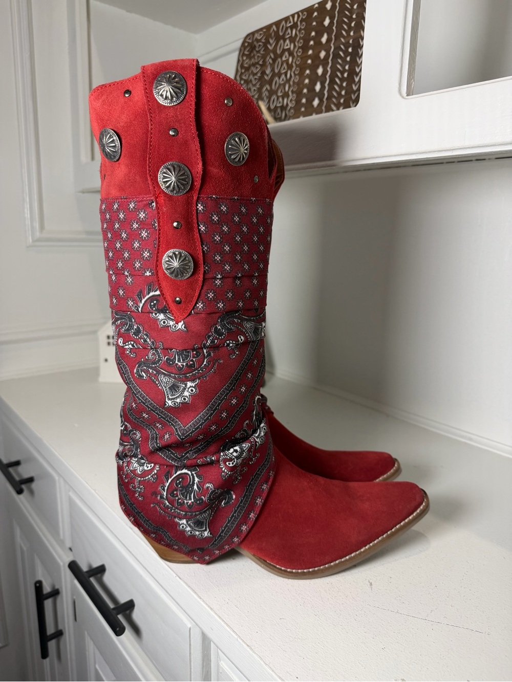 Dingo Womens 9M Red Suede Bandana Cowboy Boots Concho Western Cowgirl - Picture 5 of 9